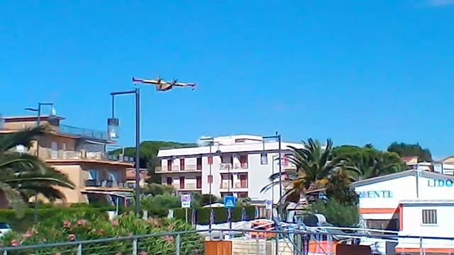 Scauri . Italy. Canadair settembre 2019 смотреть онлайн