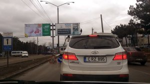 Кишинёв, Молдова. Почему была пробка. Беспредел на проезжей части.