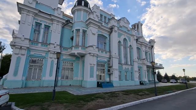 Как выглядела биржа в 19 веке? И как люди делали деньги ?? смотреть онлайн