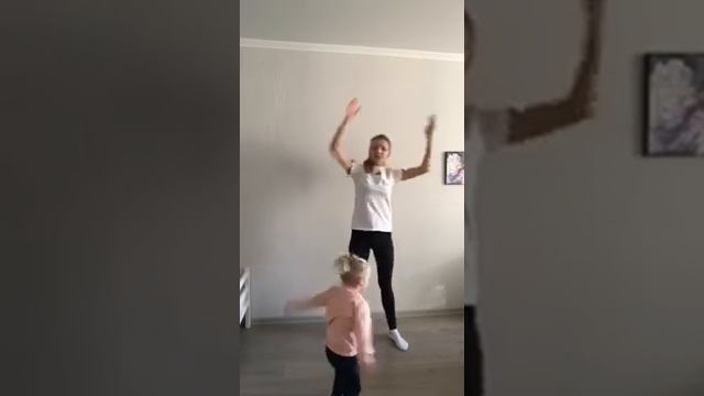 Физкультурная зарядка-12 смотреть онлайн