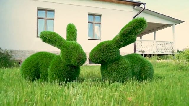 Фигуры из искусственной травы