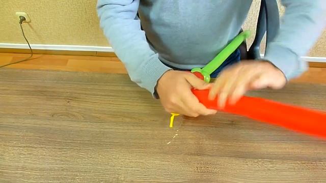 Цветок с бутоном из воздушных шаров смотреть онлайн