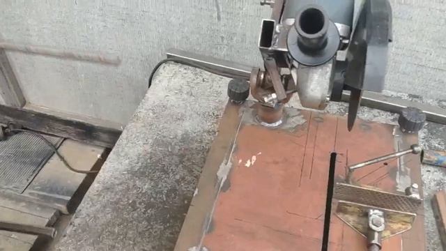 Отрезной станок из болгарки с быстрозажимом
