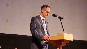 Выступление Р. Колесова.mp4