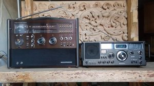 National Panasonic RF 8000 National Panasonic DR 49 MW LW