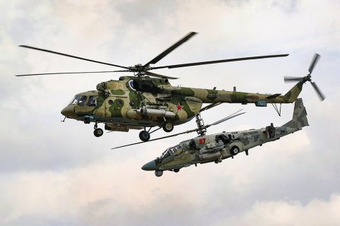Минобороны показало кадры работы вертолетов Ка-52 и Ми-8 / События на ТВЦ