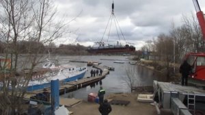 Катер "КС-100Д" спуск на воду