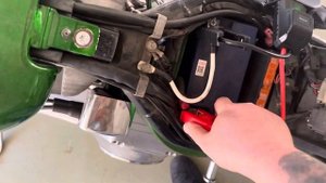 Криворукий тест. Пусковое зарядное устройство Baseus car Jump Starter Power Bank 12000mAh CRJS03