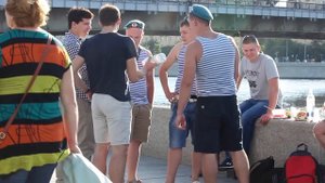 День ВДВ. Голова и бутылка! ПРАНК