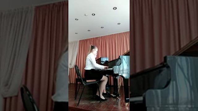 Варламова Ксения.6 класс, 11 лет.Шипилова Алина.5 класс,12 лет. смотреть онлайн