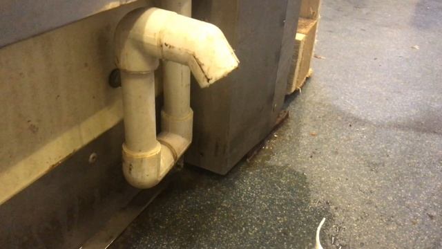 камера НЕ вялки )вяления) рыбы от уважаемых конкурентов. Как слабо удаляется вода из камеры смотреть онлайн