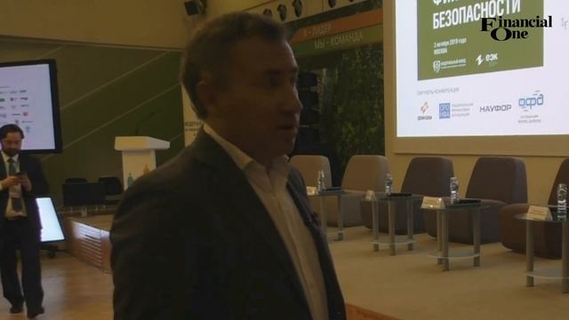 Несколько вопросов про квалинвесторов и аттестаты ФСФР
