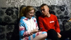 КАК УГОВОРИТЬ ДЕВУШКУ СМОТРЕТЬ АНИМЕ