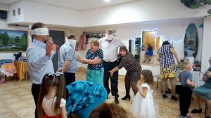 Поиск денюжки. Сценка на юбилей