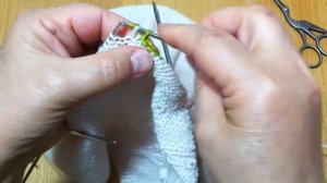 Как легко снять петли рукава и набрать ПОДРЕЗ на бросовую нить