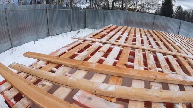 Каркасная баня 6/6 начало строительства обвязка Свай брус 150/150 и установили лаги пола 50 /150