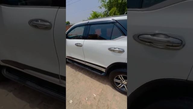 TOYOTA FORTUNER AUTOMATIC 4X2 DIESEL MODEL 2017 ASKING 28,95,000/- SUSHIL CAR BAZAR 09250922333