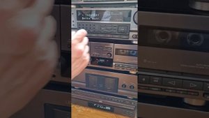 музыкальный центр сони 709