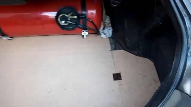 Полочка в багажник на запаску 2 смотреть онлайн