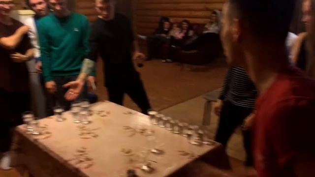 #ПОКАМОЛОДОЙ | Встали на коньки. День рождения. Девчачий бизнес.