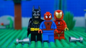 LEGO HULK | LEGO | Hulk vs Red Hulk: Racing | Lego World | Lego Stop Motion | WildBrain Cartoons