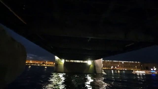 РАЗВОД в России мостов Питера. Сколько разводных мостов в Санкт-Петербурге?