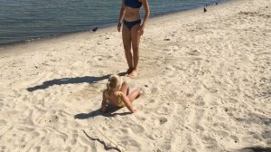 09.09.2022 – Таганрог: утренняя прогулка на море и зарядка от МИ. Вечером катаемся на аттракционах