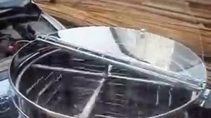 Медогонка автоматическая от Пчелотехники