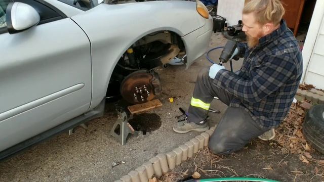 2003 Ford Taurus Transmission Removal Made EASY! смотреть онлайн
