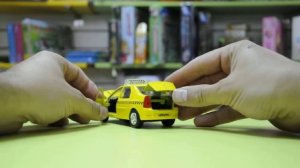 Игрушка легковой автомобиль RENAULT LOGAN Городское такси "ТехноПарк" 135952