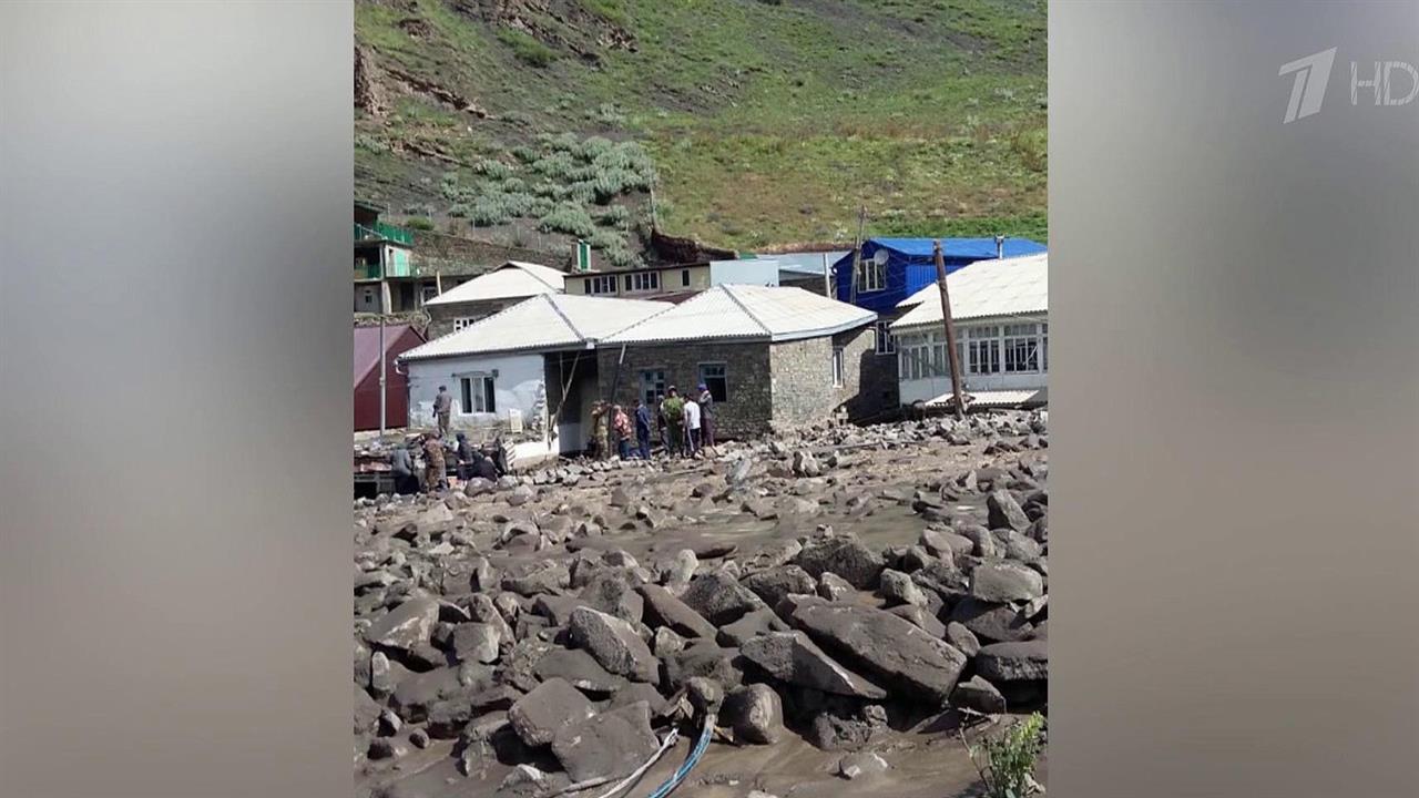 Сели в горах. Сель в Дагестане. Селевой поток в Дагестане. Дороги в Дагестане в Чародинский район. Село Хитаб Дагестан.