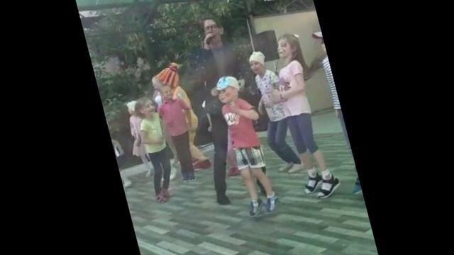 Праздник начинается - Константин Бусыгин
