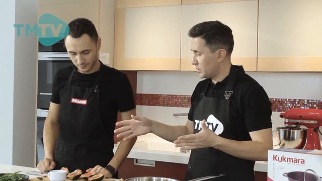 Тәмле көрәш (кызык татар эстрадасы) 27.02.2021? Рамиль Шарафиев на татарской кухне