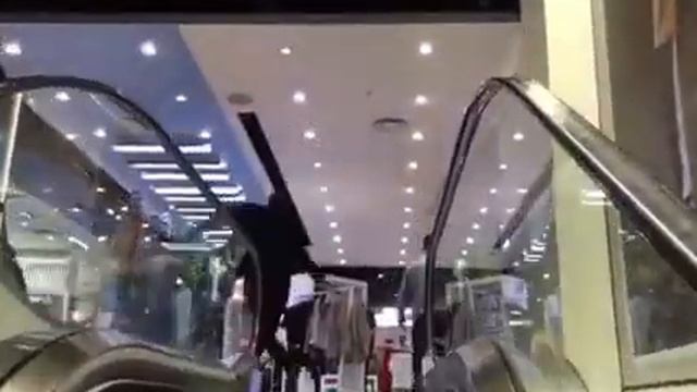 ryan and shane go shopping (@theteegeman) смотреть онлайн