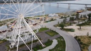 Колесо обозрения в Парке Баку ЦПКиО Волгоград
