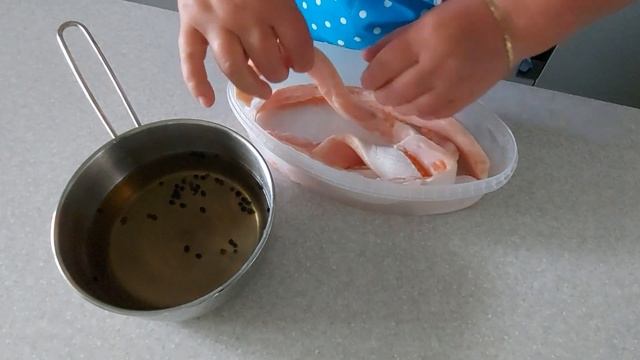 Брюшки сёмги солёные. Это очень вкусно!