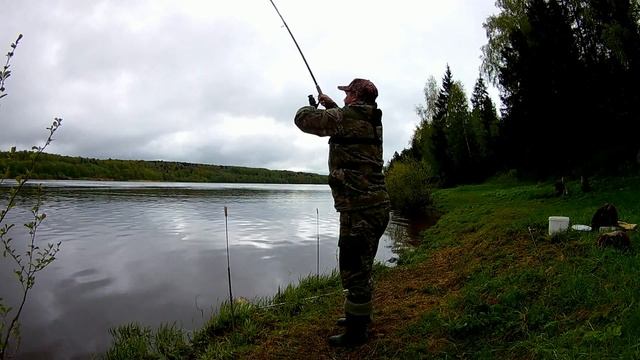 МАЙСКИЙ ЛЕЩ НА ПЕНОПЛАСТ! ДОНКИ РУЛЯТ! Рыбалка на средней Волге. смотреть онлайн