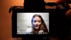 Nikon Z 50: непрерывный автофокус по глазам