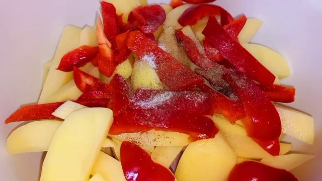Мясо с овощами в духовке/Carne cu legume la cuptor