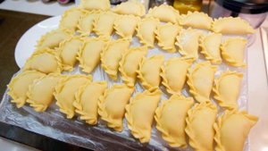 Вареники со СЛИВОЧНЫМ МАСЛОМ. Идеальное ТЕСТО, цыганка готовит.