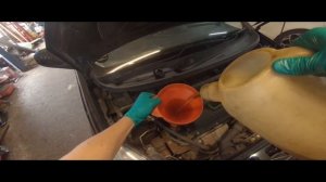 Nissan note 1.4 petrol oil and oil filter change and air filter replacement. Minor service