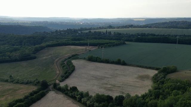 Съёмка района Праги 8 с дрона DJI pro 3 mini смотреть онлайн