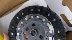 Маховик + сцепление 1.9TDI 77кВт тип LUK VW T5 / Caddy 600001600