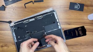 Ремонт MacBook Pro a1708 замена батареи, полный разбор, чистка от пыли и замена термопасты UPservic
