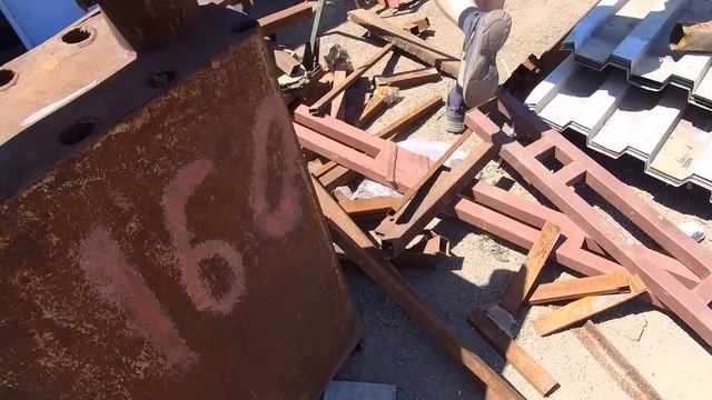 ОГРОМНАЯ МЕТАЛЛОБАЗА! ТОННЫ ДЕЛОВОГО МЕТАЛЛА И ИЗДЕЛИЙ ДЛЯ САМОДЕЛОК И НЕ ТОЛЬКО... смотреть онлайн