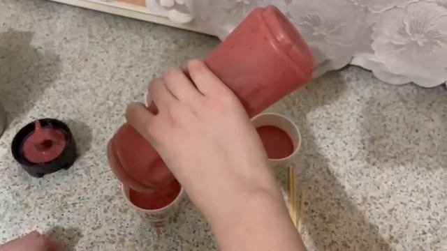 Вкуснейшее мороженное из 70-ых !!!! Рецепт как быстро сделать пломбир, эскимо или фруктовый лед!!!