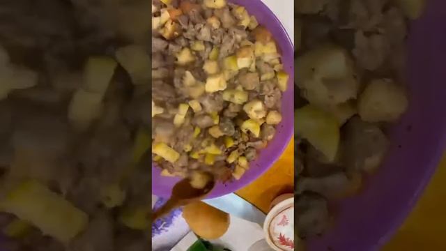 Утка фаршированная куриной печенью #утка #уткавдуховке #готовимвкусно #домашняяеда #рецепты