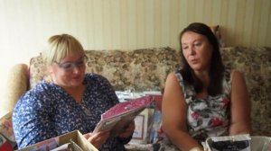 в гостях у вышивальщицы. запасы наборов и книг. готовые работы.