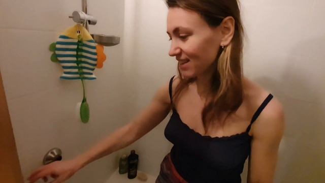 КАК УСТАНОВИТЬ КРАН СМЕСИТЕЛЬ В ВАННОЙ СВОИМИ РУКАМИ ✔ Смотри и учись!