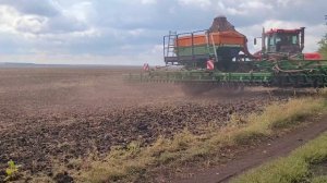 Amazone DMC 9000 + Кировец 350 л/с Mercedes, сеем озимую пшеницу.